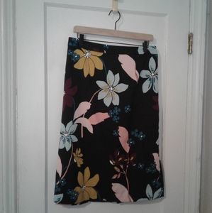 Who What Wear Black floral knee length size 20w
